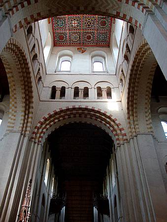 St Albans - The Crossing